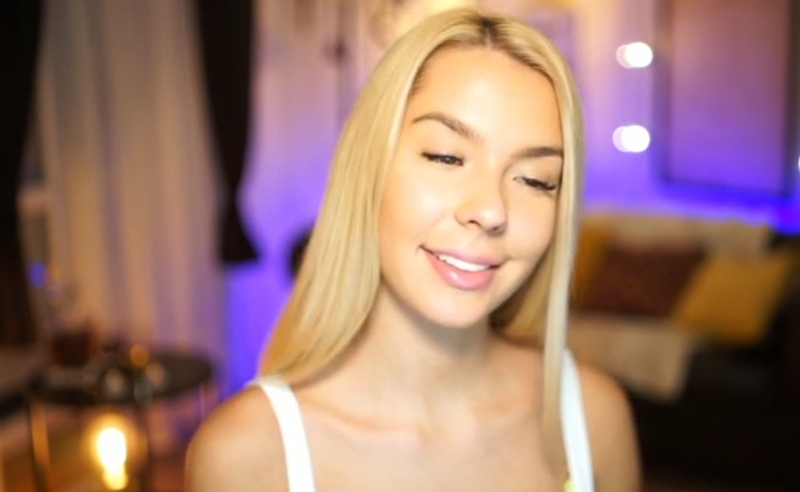Find a kinky amateur cam girl for a free show at MyFreeCams.com MyFreeCams hosts kinky free chat shows