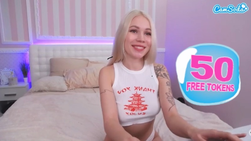 CammSoda - Ababy Doll's private cam show reviewed 