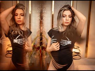 ElizabethAdams_ on Stripchat
